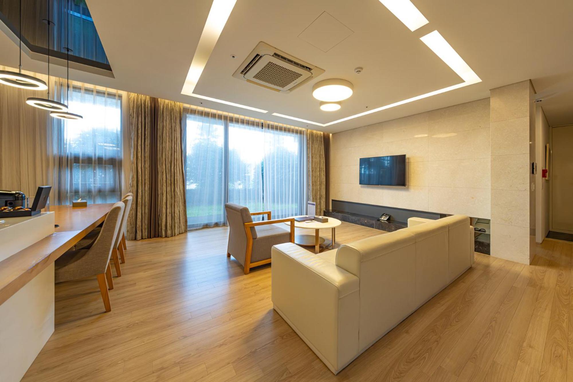 Velum Resort 西归浦市 外观 照片
